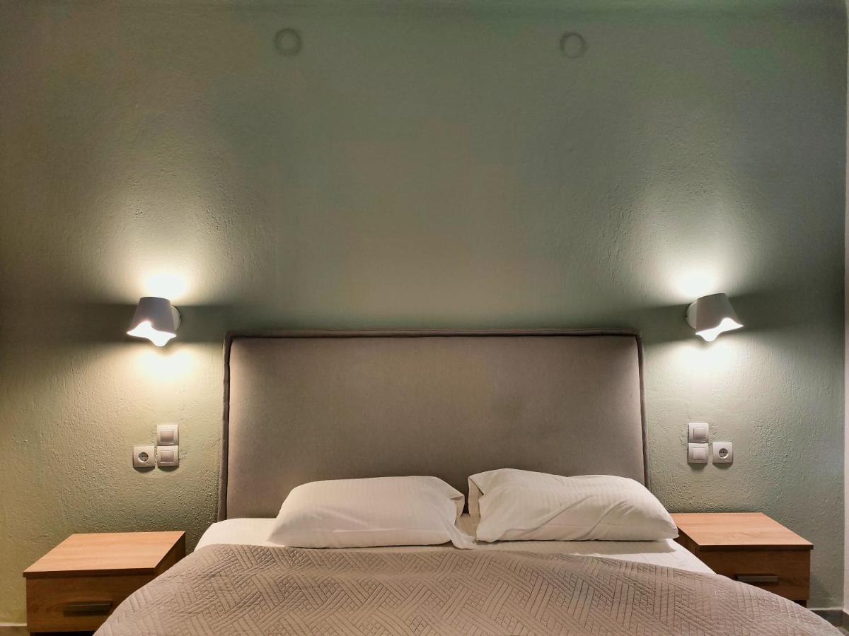 Gianna Plakia Kastraki - Meteora Hotell Kalampaka Exteriör bild