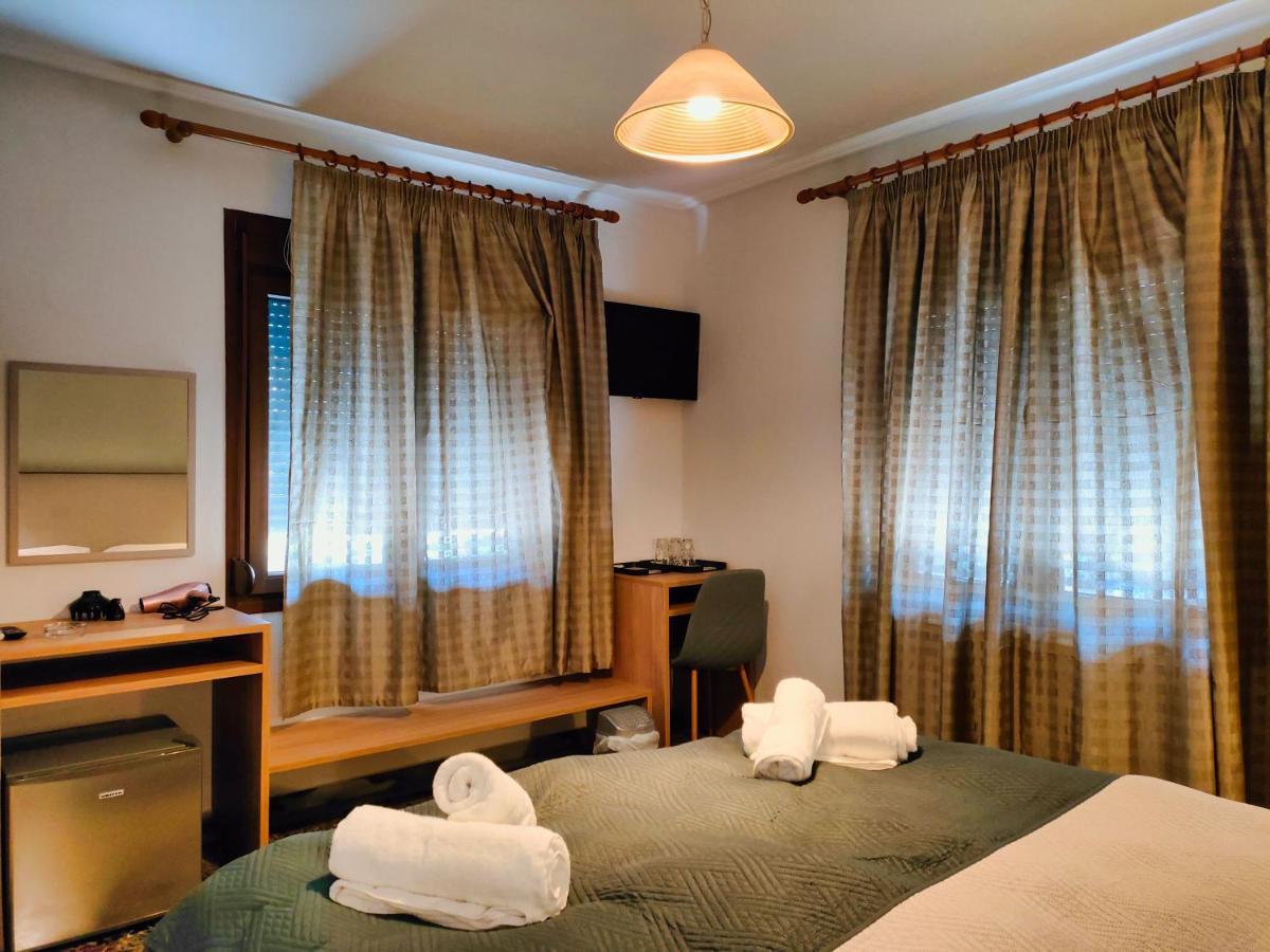 Gianna Plakia Kastraki - Meteora Hotell Kalampaka Exteriör bild