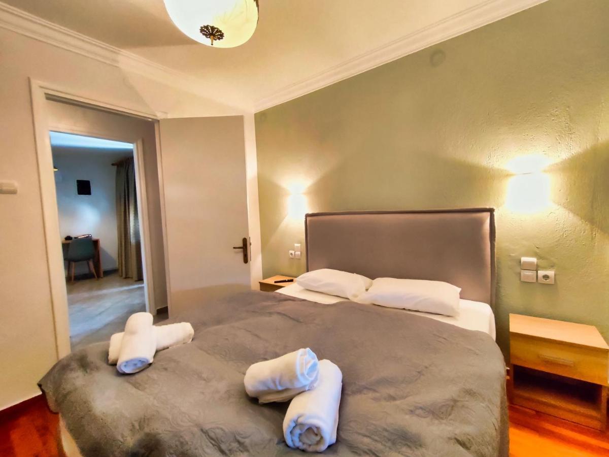 Gianna Plakia Kastraki - Meteora Hotell Kalampaka Exteriör bild